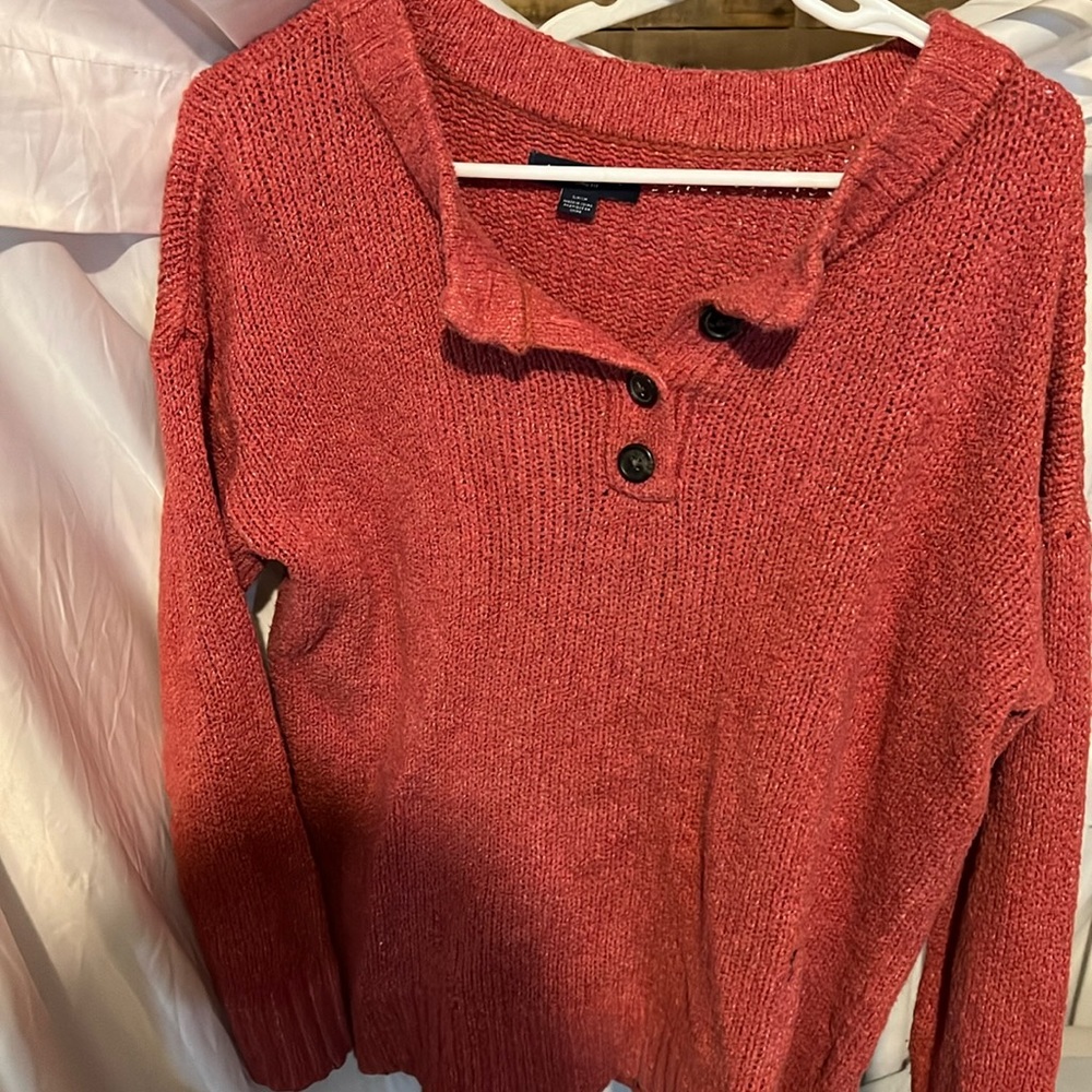 American eagle sweater